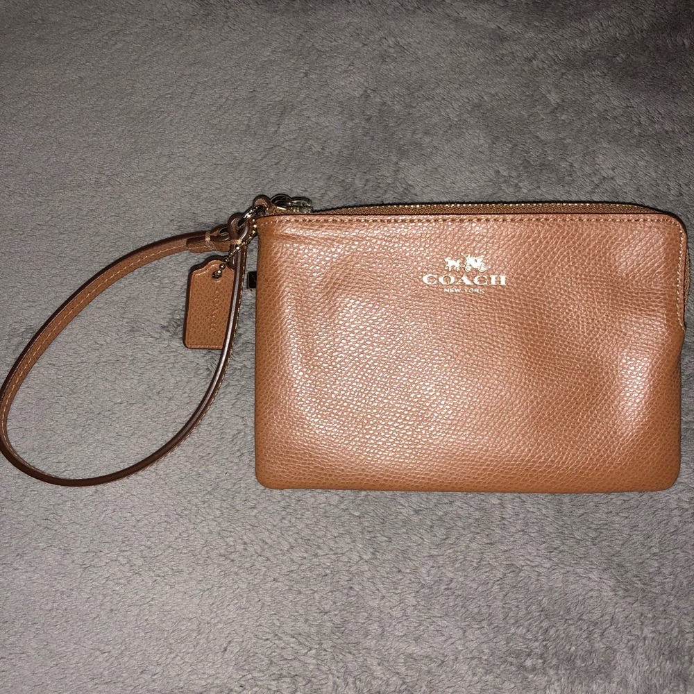 SOLD! Coach wristlet
